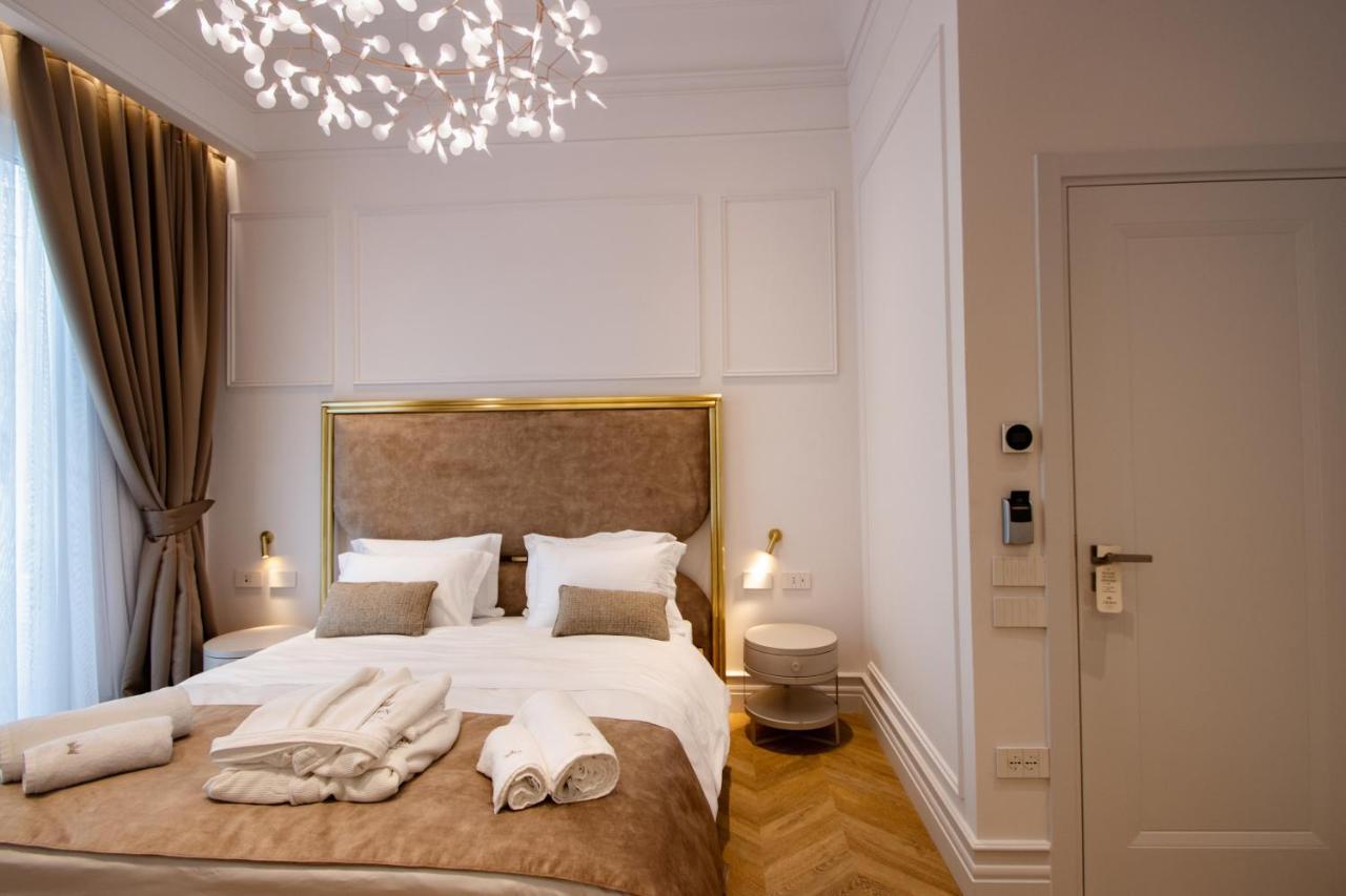The Crown Boutique Hotel & Spa Tirana Exteriér fotografie