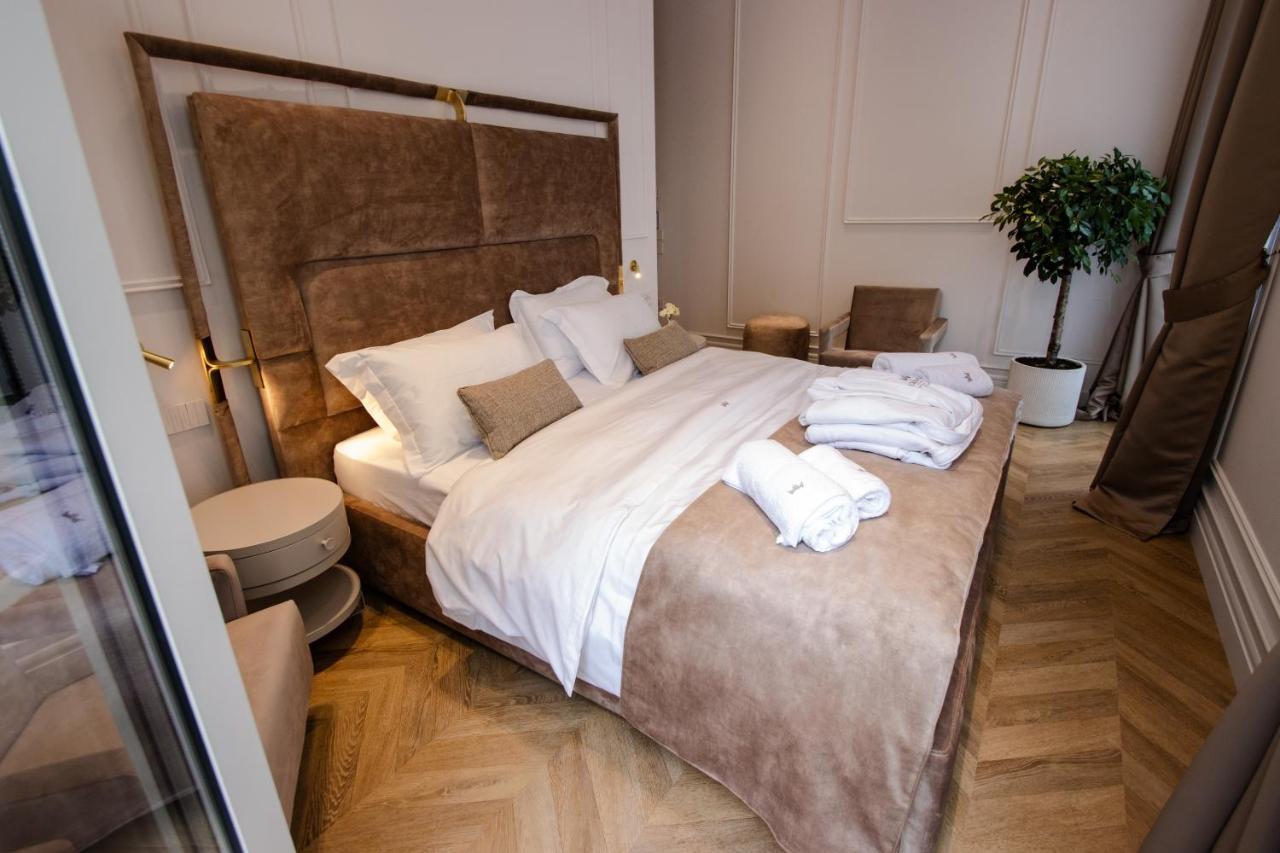 The Crown Boutique Hotel & Spa Tirana Exteriér fotografie