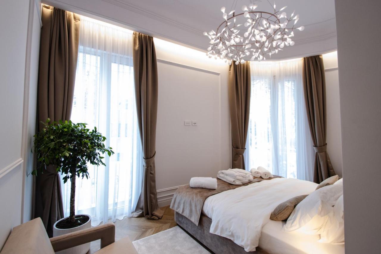 The Crown Boutique Hotel & Spa Tirana Exteriér fotografie