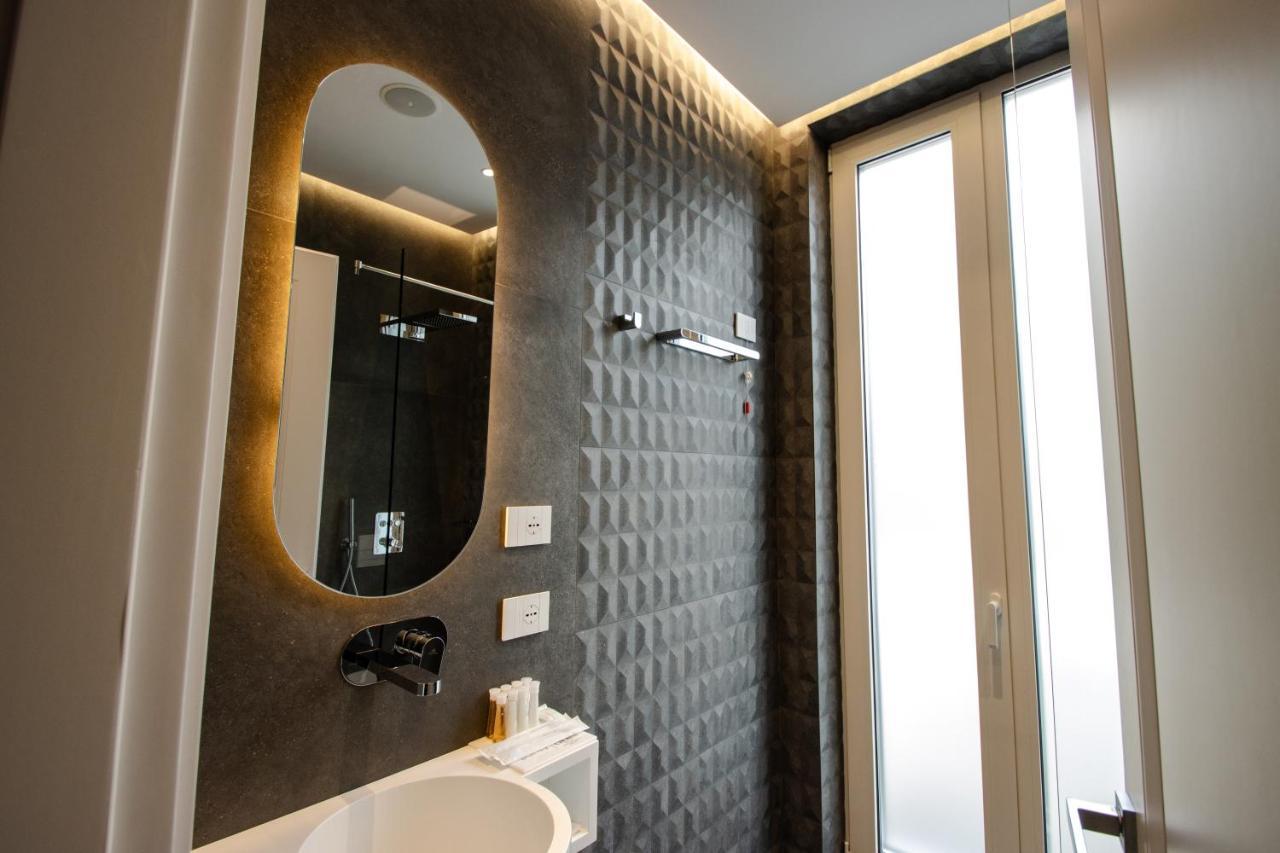 The Crown Boutique Hotel & Spa Tirana Exteriér fotografie